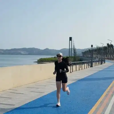 杜伟天